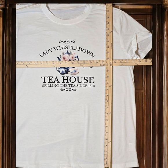 Lady Whistledown White Tea House Graphic T-Shirt/Bridgerton Size XXL - Picture 4 of 6